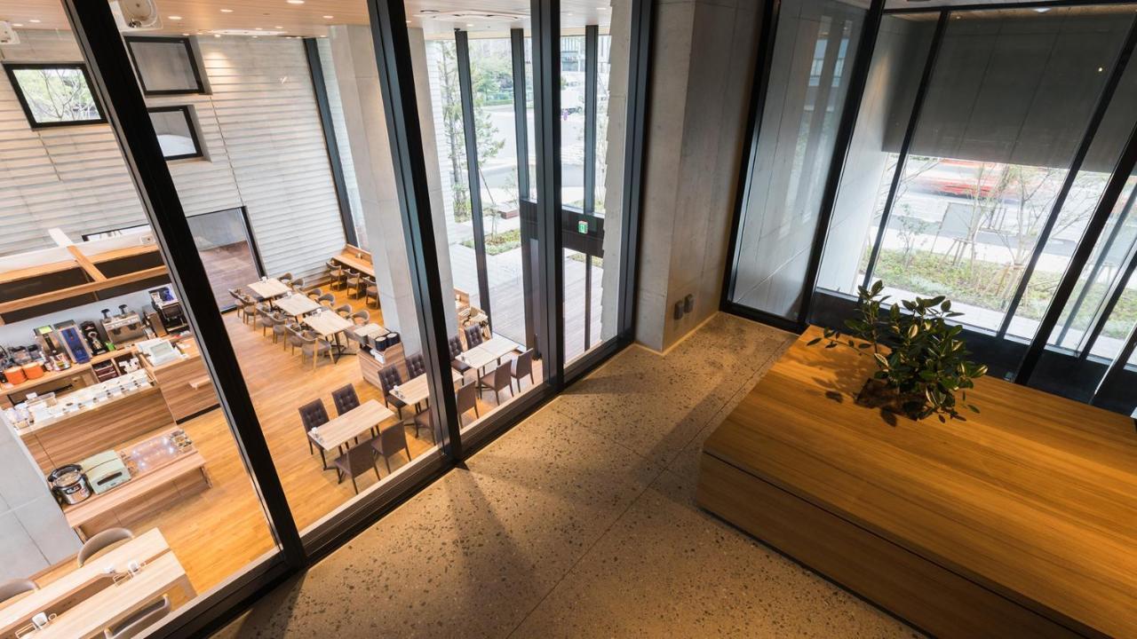 Jr East Hotel Mets Premier Tokyo Bay Shinkiba Экстерьер фото